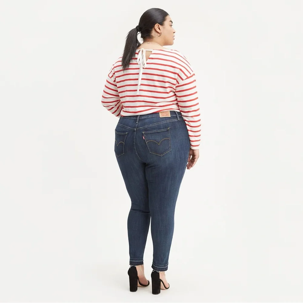 Levi’s 721 High Rise Skinny Jeans - Picture 2 of 14